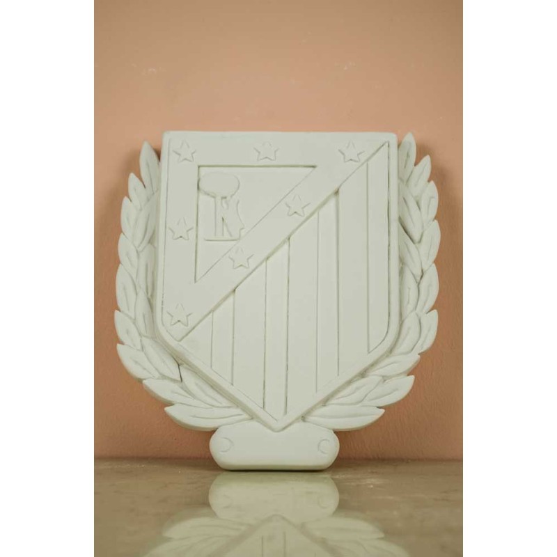 Escudo del Atlético de Madrid, figura de escayola | L'aura Bella