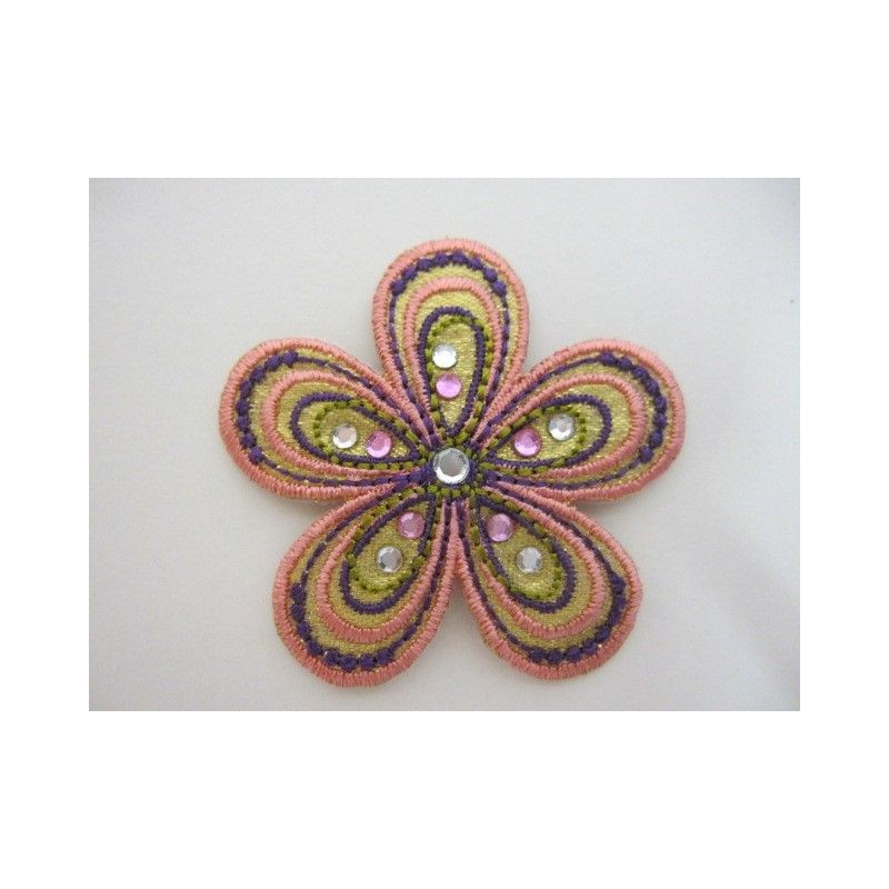 Aplique Flor. . Decoraciones, Cajón de sastre