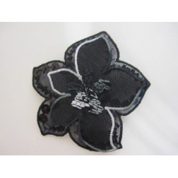 Aplique tela flor. . Decoraciones, Cajón de sastre