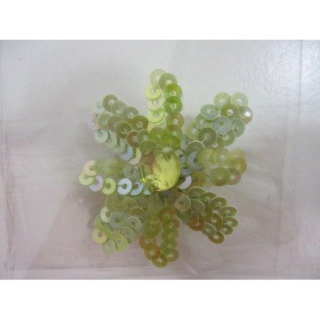 Aplique flor verde. . Decoraciones, Cajón de sastre