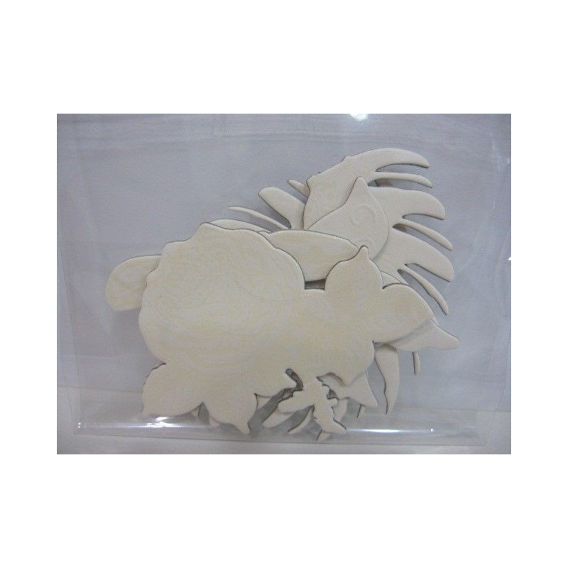 Siluetas de alas, pájaros y flores gofradas. . Decoraciones, Precortados