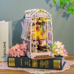 Book Nook: Invernadero y Flores. Figured'Art. | L'aura Bella