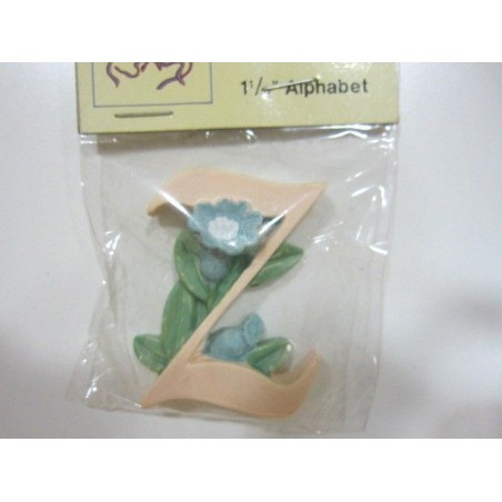 "Z". Letra de resina