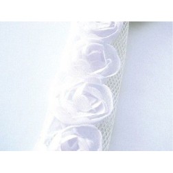 Cinta de flores blancas, L'aura Bella