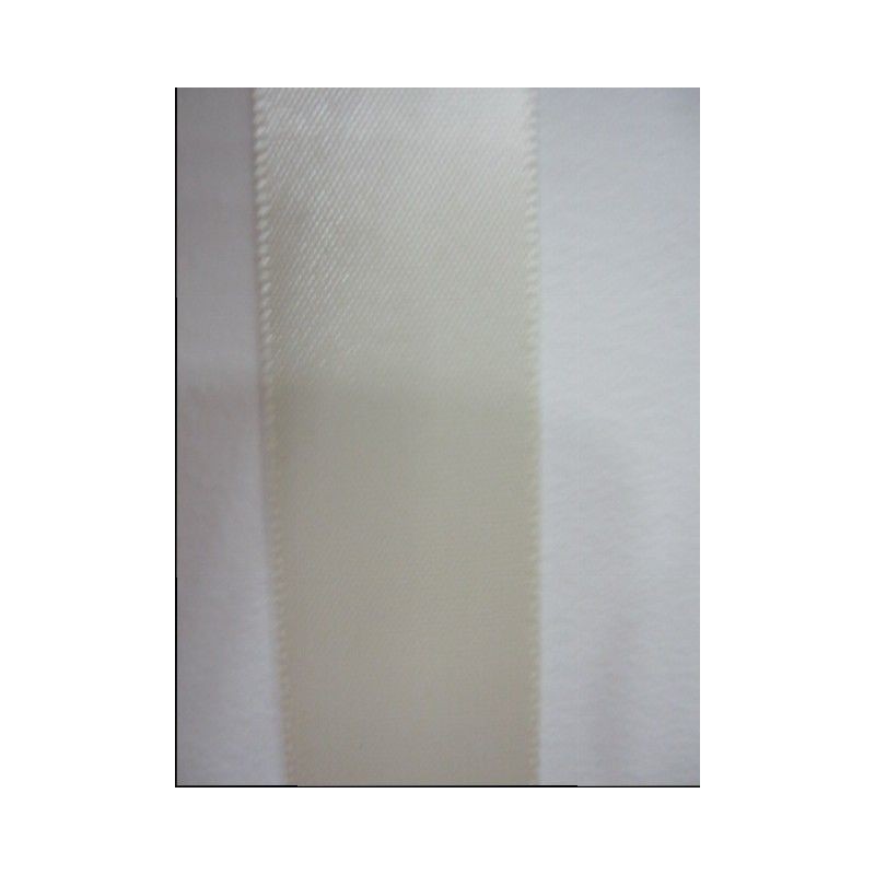 Cinta satén beige claro 20mm. 1 metro