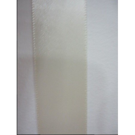 Cinta satén beige claro 20mm. 1 metro
