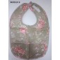 Babero plastificado decorado con motivos florales