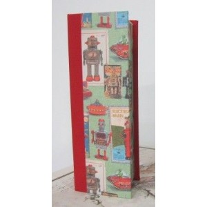 Caja pequeña robots. 24x9 cm. Artpapel. Hecho a Mano