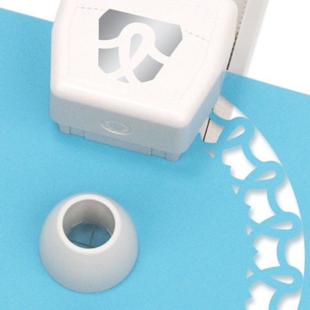 Troquel Edge Punch: Triple Loop. Martha Stewart. M42-93002