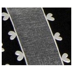 Lazo de organza con corazones. Blanco. 25 mm x 1 m.