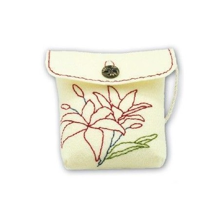 Fieltro.Manualidades. Kleiber. Bolso marfil con flor
