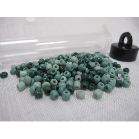 Abalorios. Gama verdes oscuro. 25 gr
