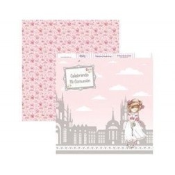 comunión niña rubia iglesia. Dayka