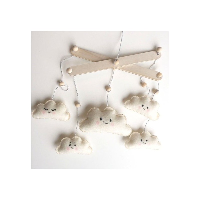 Kit de fieltro: móvil nubes