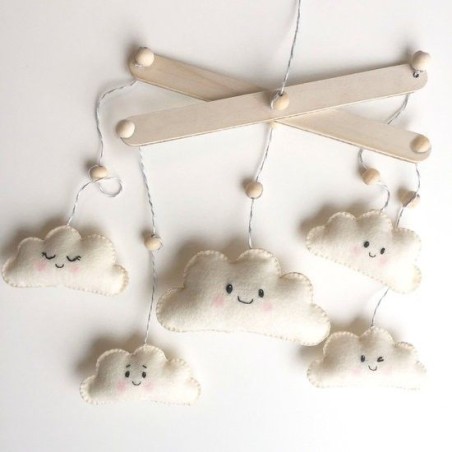 Kit de fieltro: móvil nubes