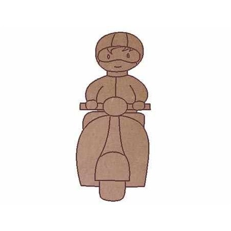 Chico en moto.Pequeño