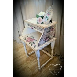 Shabby Floral. Decoupage Decor Tissue Paper Redesign | L'aura Bella