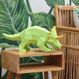 Triceratops. Lámpara de papel 3D DIY Papercraft World | L'aura Bella